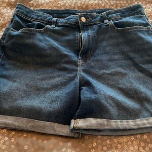 GUC Jean shorts.